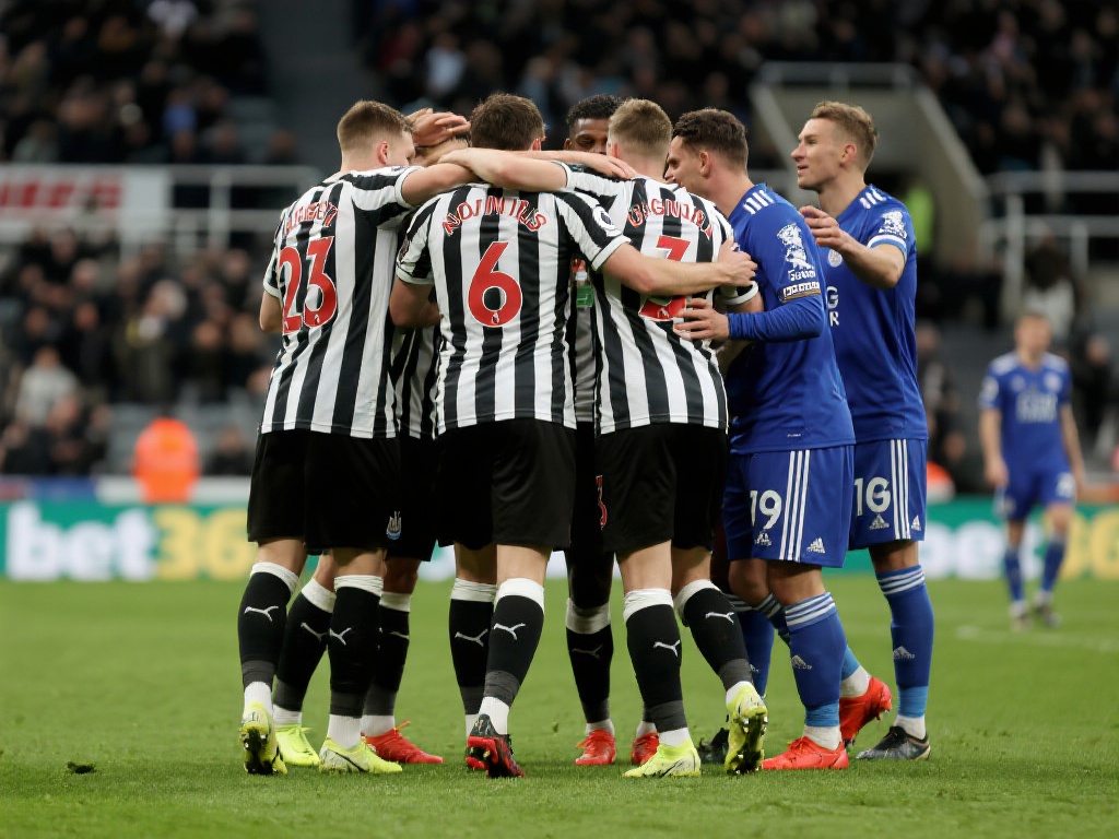 纽卡躺进欧冠！维拉森林争第5全折戟