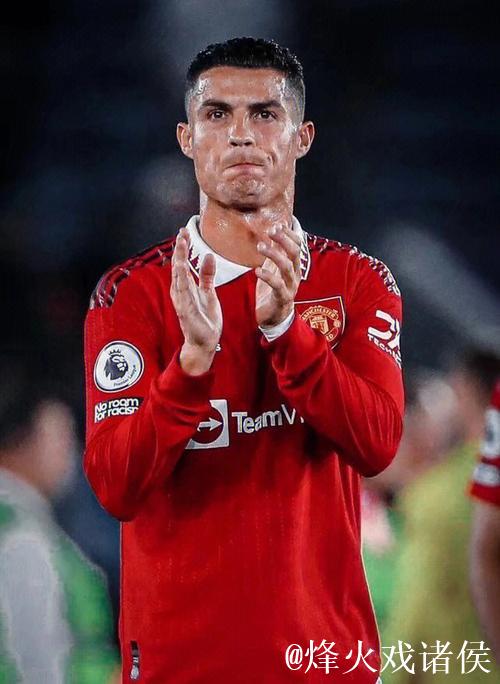 孔蒂：本赛季困难重重，显而易见的问题无法忽视