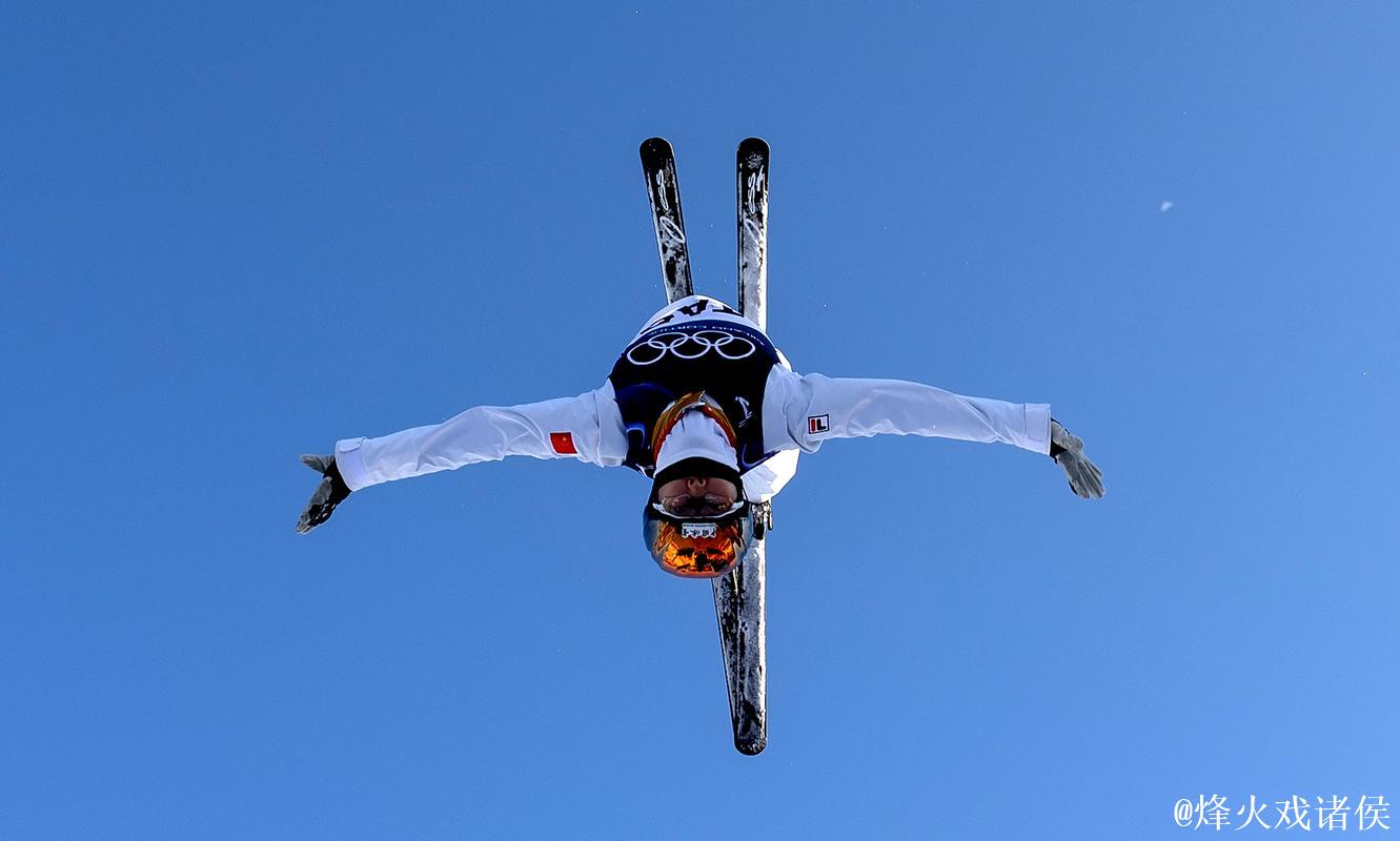 惊喜不断砥砺前行 中国空中技巧队备战米兰