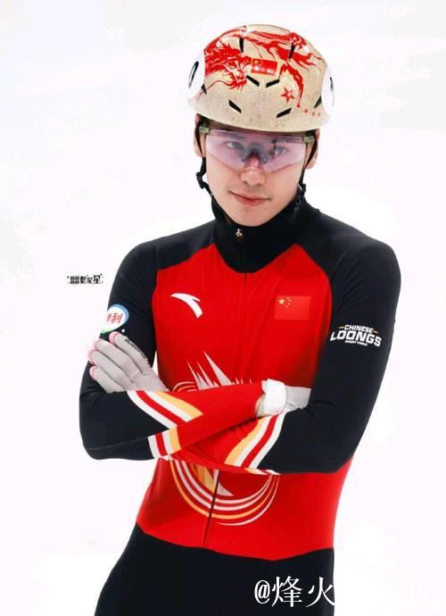 刘少昂上演“绝杀” 中国短道队赢得新赛季首金