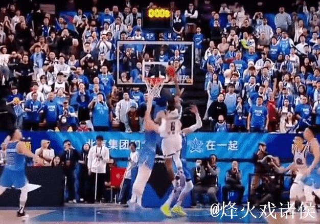 珀塞尔压哨绝杀抛投 山东险胜北京客场豪取五连胜 珀塞尔压哨绝杀抛投 山东险胜北京客场豪取五连胜